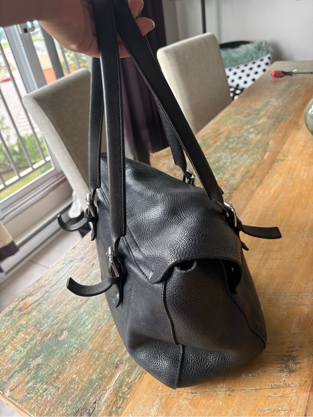 M051 real leather bag Classic Black Leather Shoulder Bag - Picture 3 of 15
